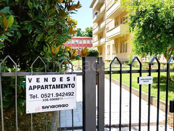 appartamento in vendita a Parma in zona Oltretorrente