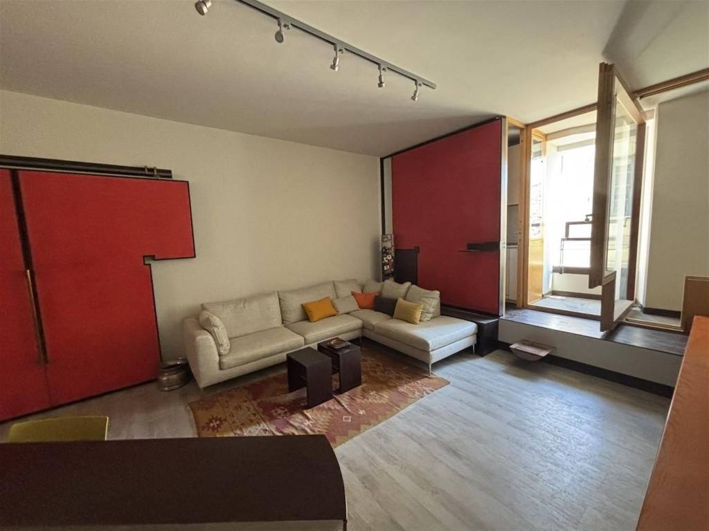 appartamento in vendita a Parma in zona Centro Storico