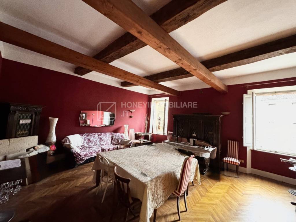 appartamento in vendita a Parma in zona Centro Storico