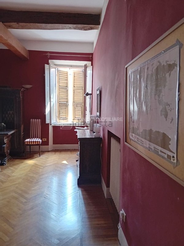 appartamento in vendita a Parma in zona Centro Storico