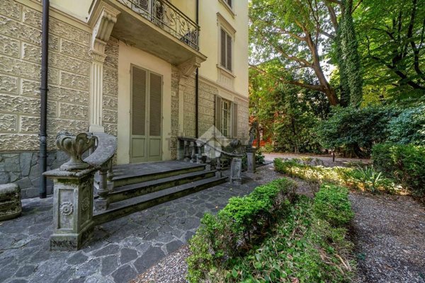 appartamento in vendita a Parma in zona Centro Storico