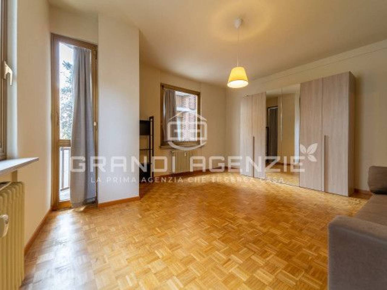 appartamento in vendita a Parma in zona Centro Storico