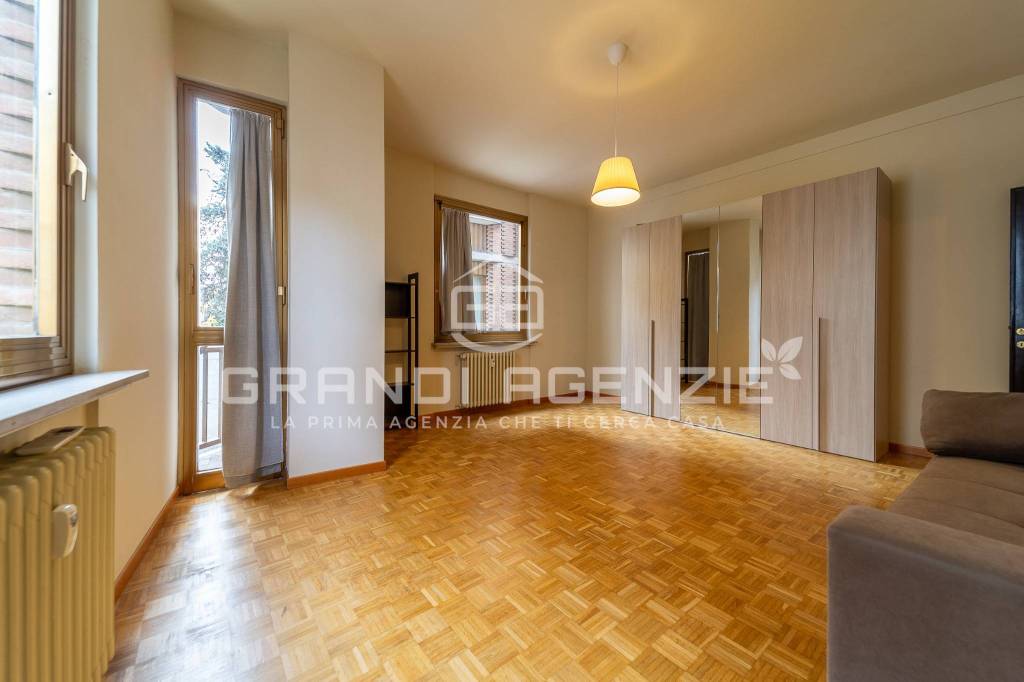 appartamento in vendita a Parma in zona Centro Storico