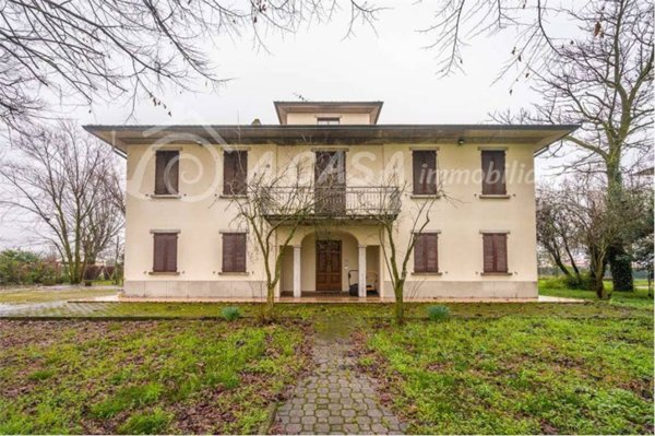 casa indipendente in vendita a Parma in zona Panocchia