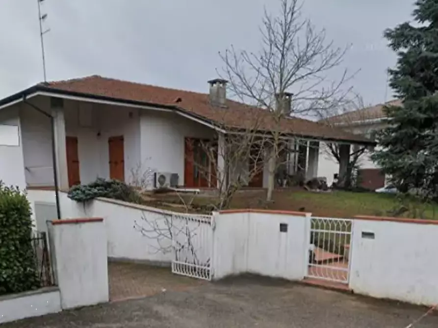 casa indipendente in vendita a Parma in zona Corcagnano
