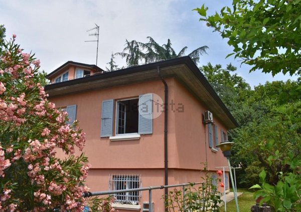 casa indipendente in vendita a Parma in zona Lubiana