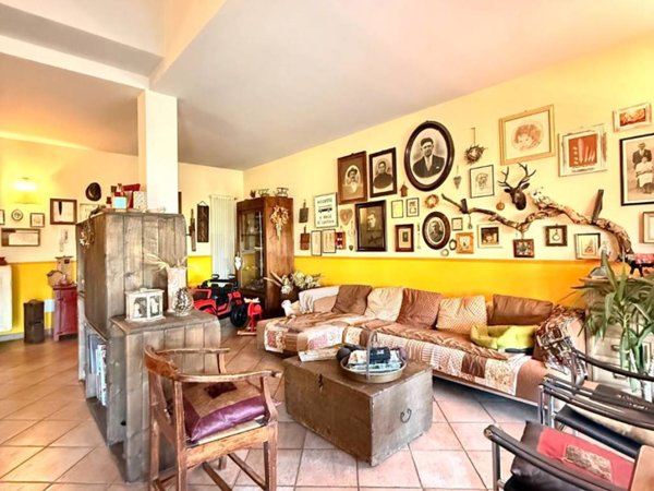 casa indipendente in vendita a Parma in zona Martorano