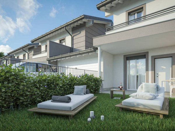 casa indipendente in vendita a Parma in zona Vicofertile