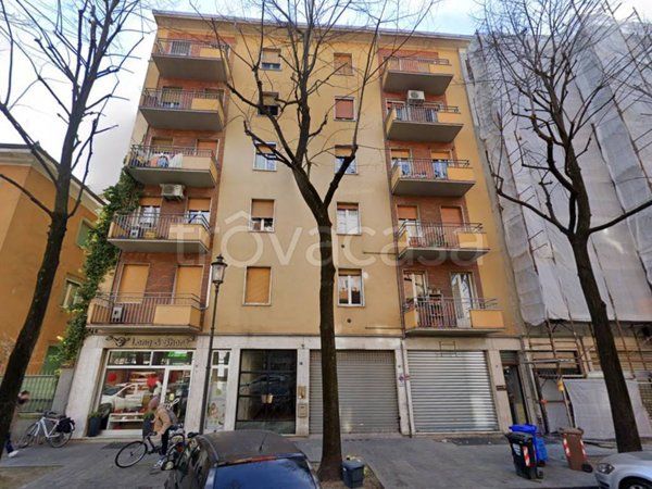 appartamento in vendita a Parma in zona Oltretorrente