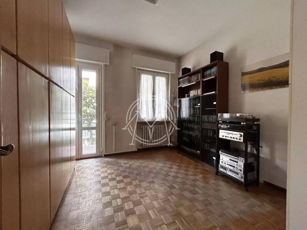 appartamento in vendita a Parma in zona Centro Storico