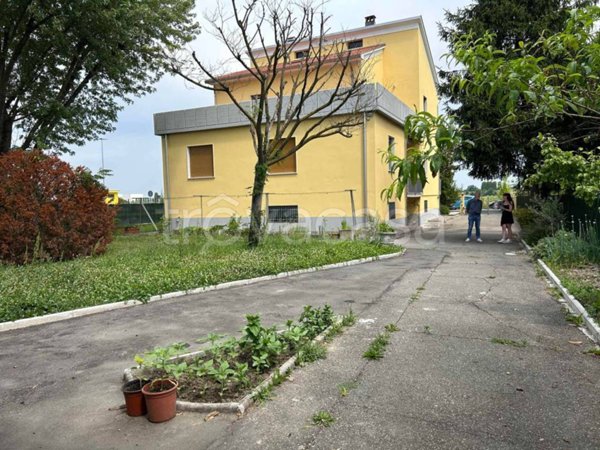 casa indipendente in vendita a Parma in zona San Martino / Paradigna