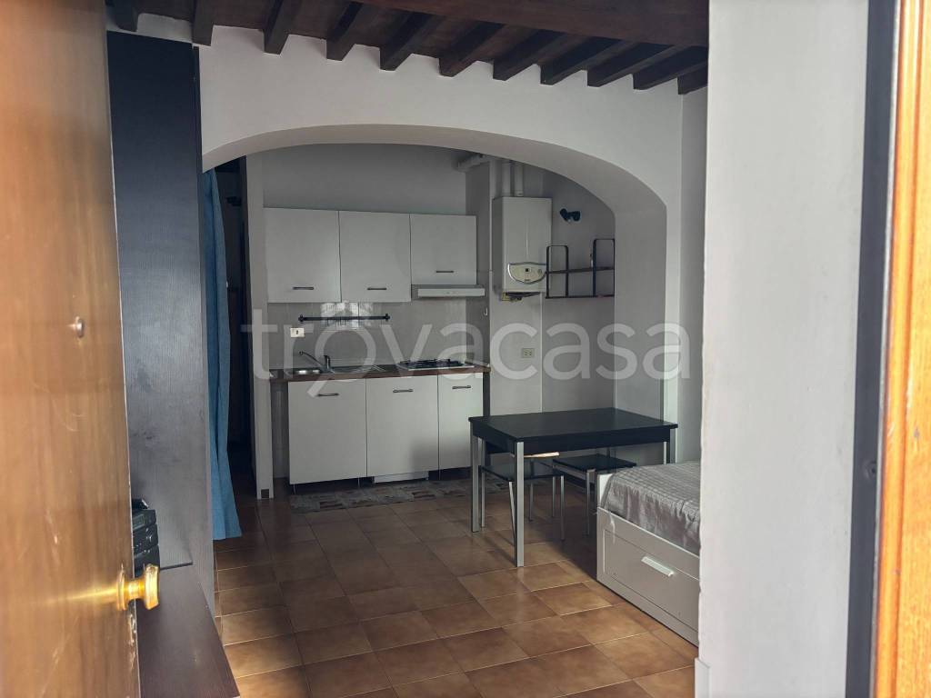 appartamento in vendita a Parma in zona Oltretorrente