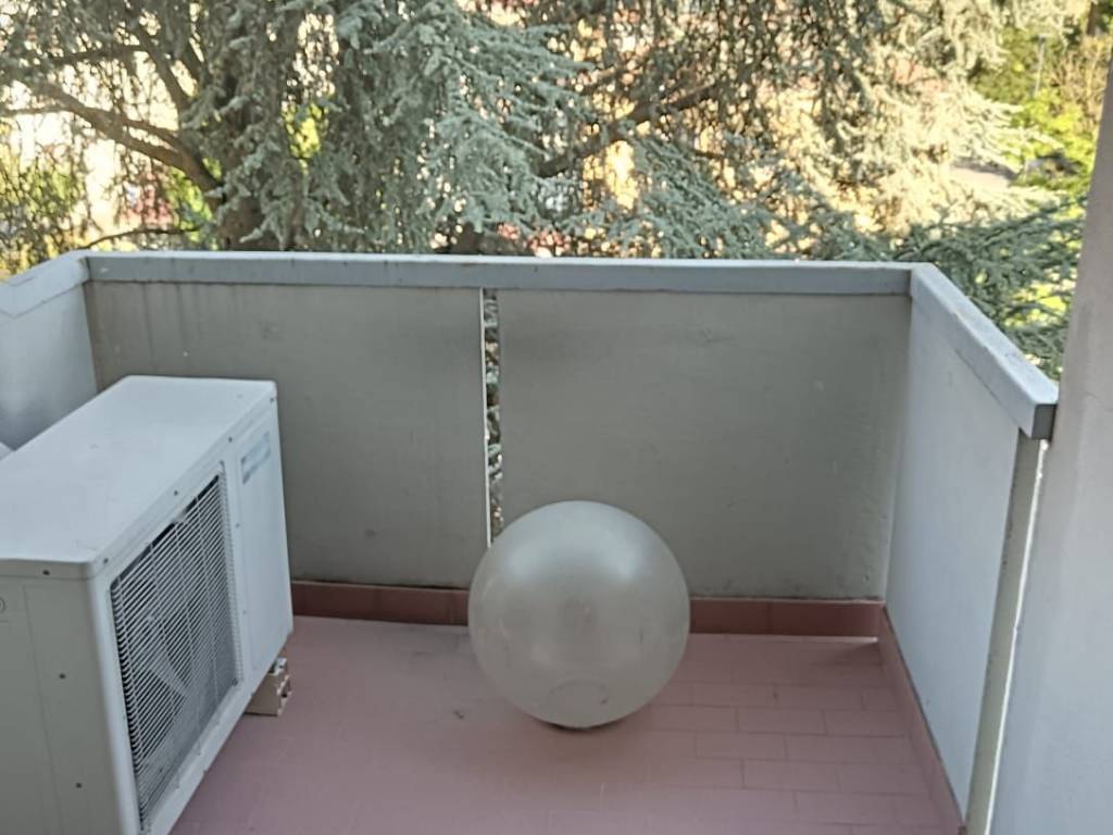 appartamento in vendita a Parma in zona Montanara