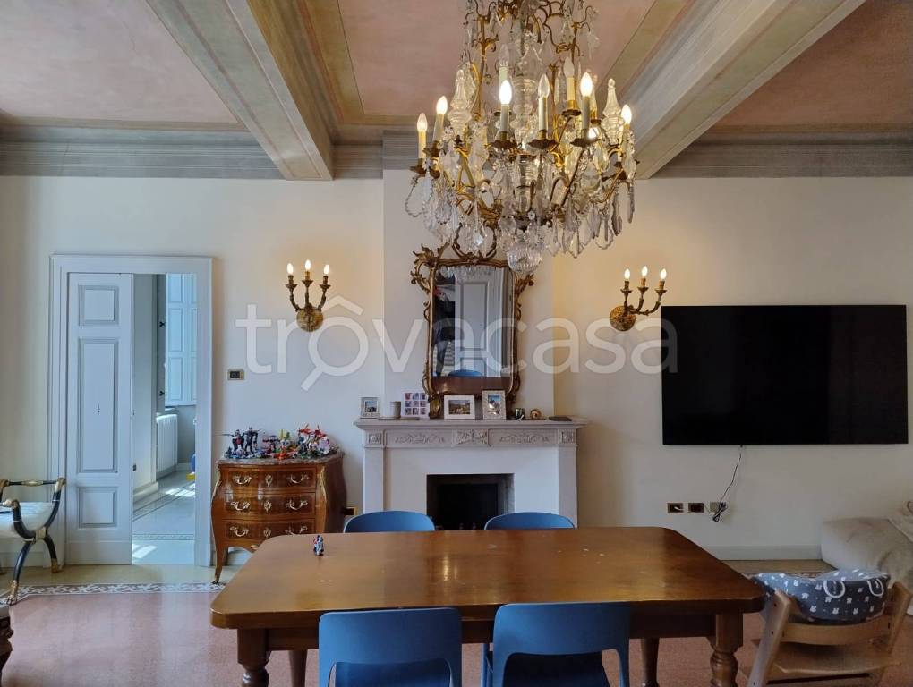 appartamento in vendita a Parma in zona Centro Storico