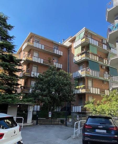 appartamento in vendita a Parma in zona Cittadella