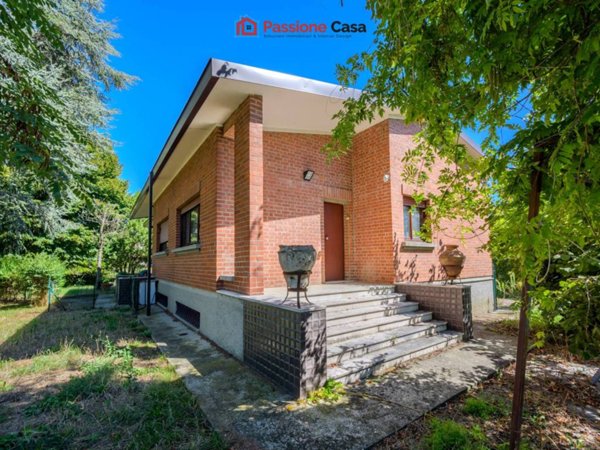 casa indipendente in vendita a Parma in zona Centro Storico