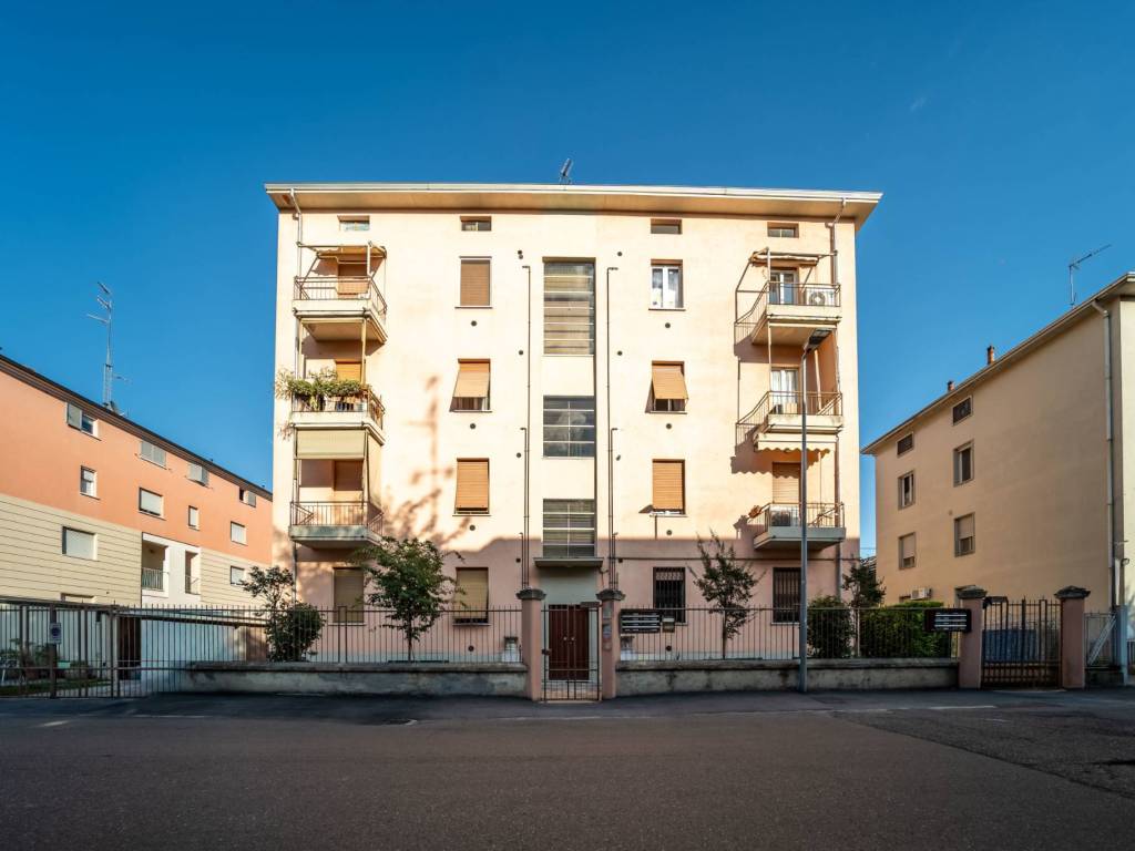 appartamento in vendita a Parma in zona San Lazzaro