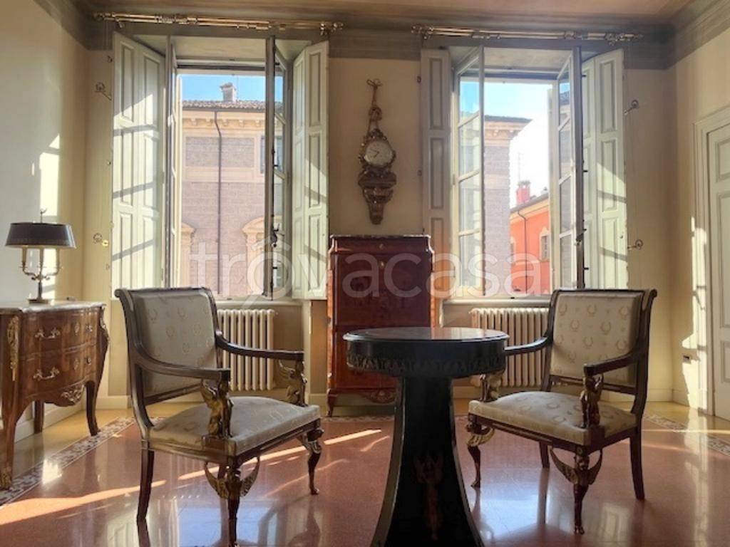 appartamento in vendita a Parma in zona Centro Storico
