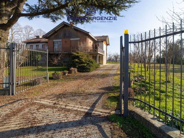 casa indipendente in vendita a Parma in zona San Pancrazio