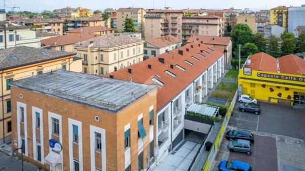 ufficio in vendita a Parma in zona San Lazzaro