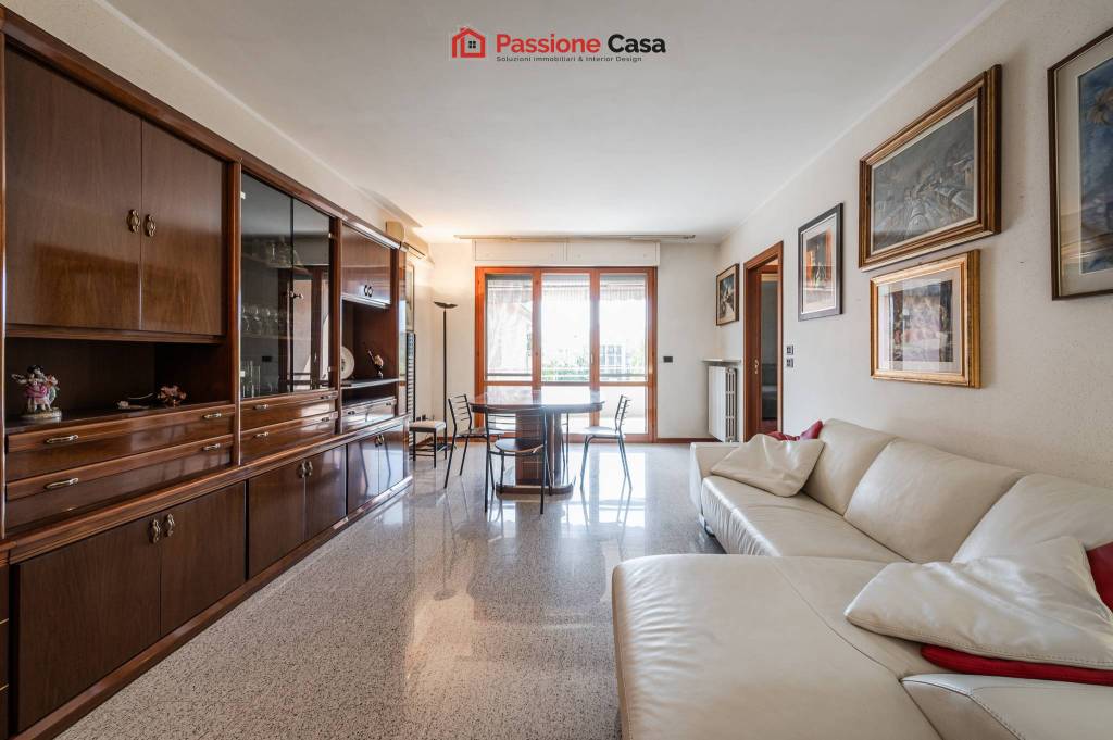 appartamento in vendita a Parma in zona Pablo