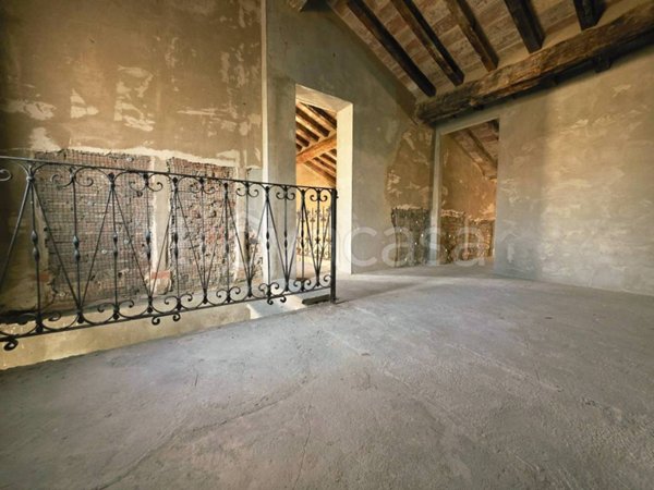 casa indipendente in vendita a Parma in zona Centro Storico