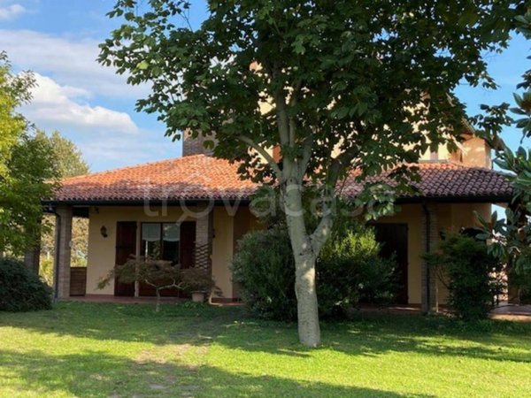 casa indipendente in vendita a Parma in zona Molinetto