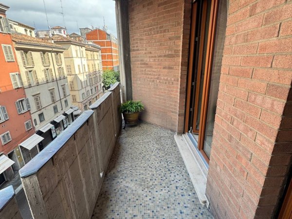 appartamento in vendita a Parma in zona Centro Storico