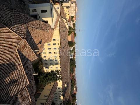 appartamento in vendita a Parma in zona Centro Storico