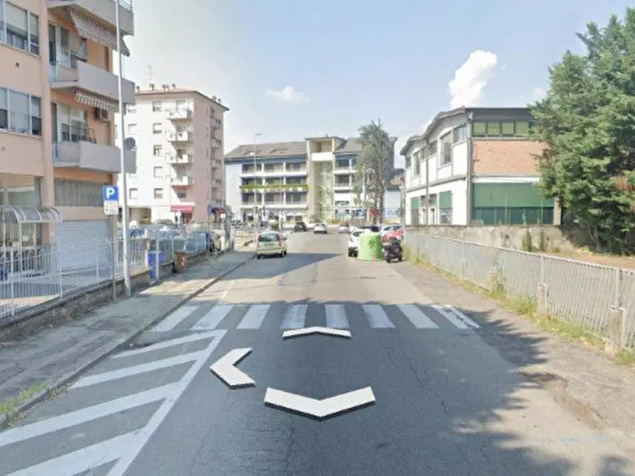 locale di sgombero in vendita a Parma in zona Pablo
