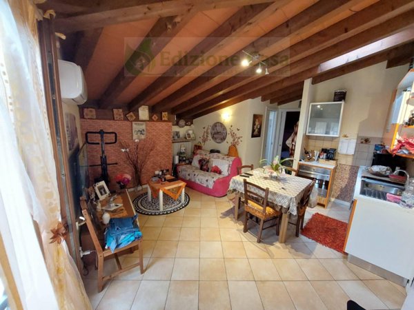 appartamento in vendita a Parma in zona Centro Storico