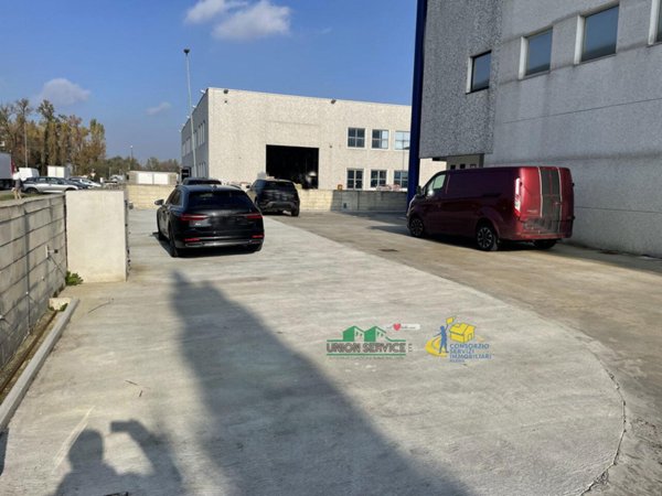 negozio in vendita a Parma in zona Centro Storico