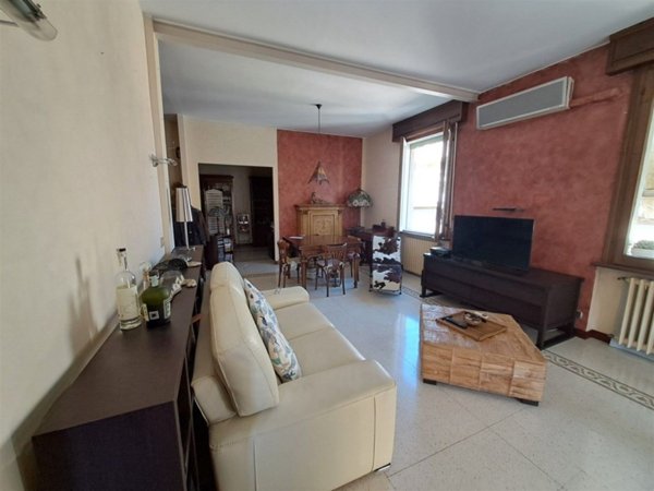 appartamento in vendita a Parma in zona Centro Storico