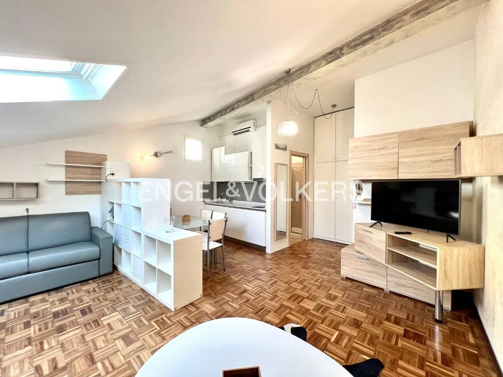 appartamento in vendita a Parma in zona Centro Storico