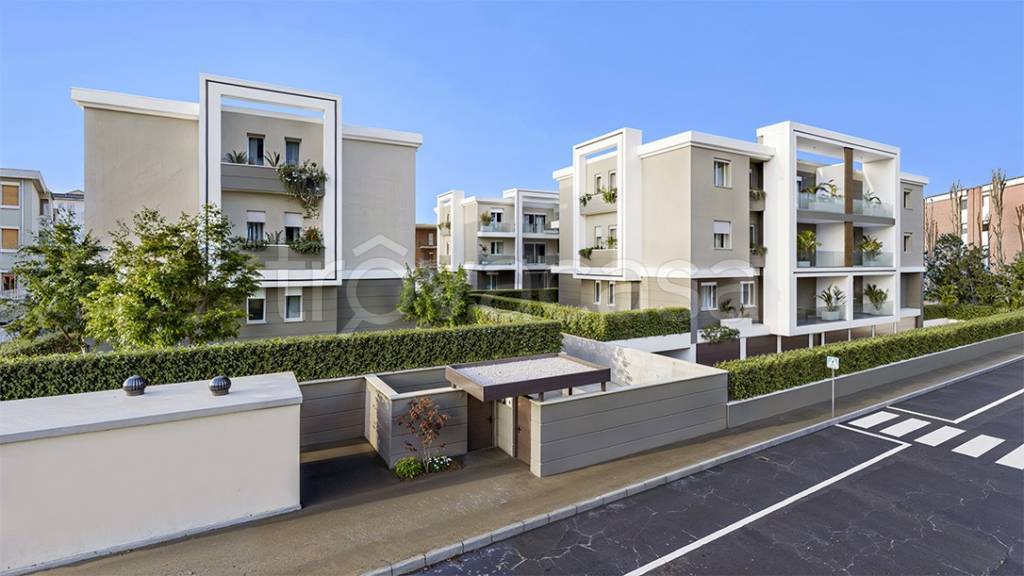 appartamento in vendita a Parma in zona San Leonardo