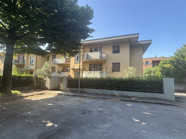 appartamento in vendita a Parma in zona Lubiana