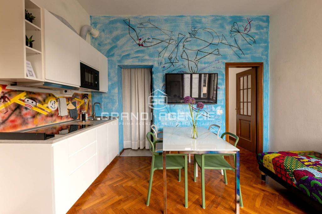 appartamento in vendita a Parma in zona Oltretorrente