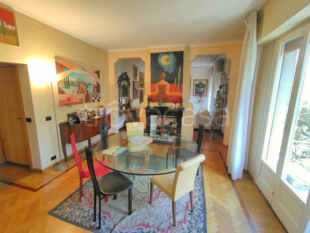 appartamento in vendita a Parma in zona Cittadella