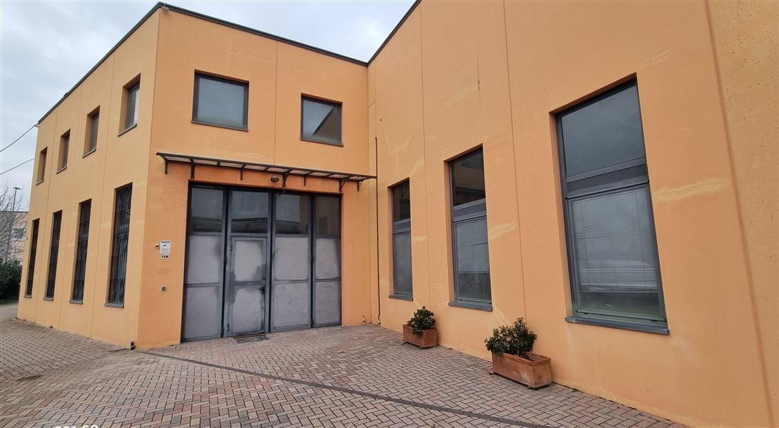ufficio in vendita a Parma