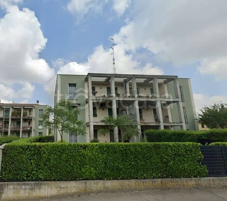 appartamento in vendita a Parma in zona Vigatto