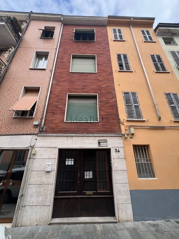 appartamento in vendita a Parma in zona Centro Storico