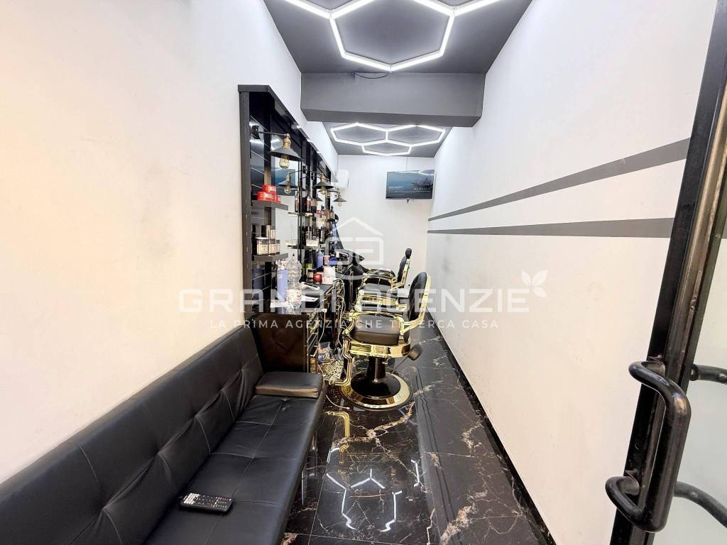 negozio in vendita a Parma in zona Centro Storico