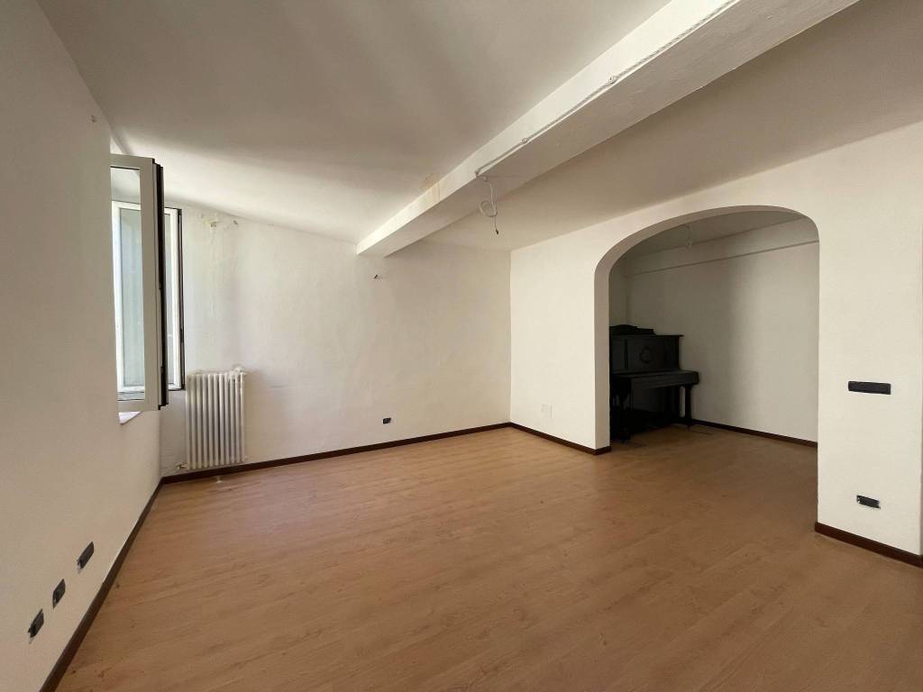 appartamento in vendita a Parma in zona Centro Storico