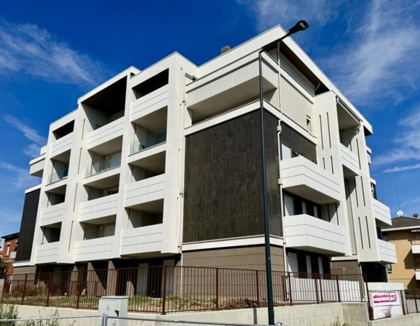 appartamento in vendita a Parma in zona San Leonardo