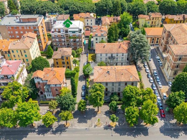 appartamento in vendita a Parma in zona Cittadella