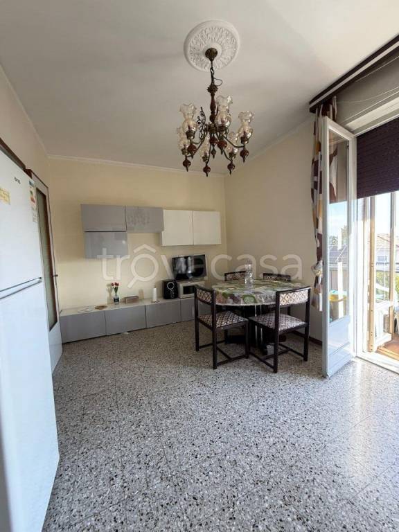 appartamento in vendita a Parma in zona Montanara