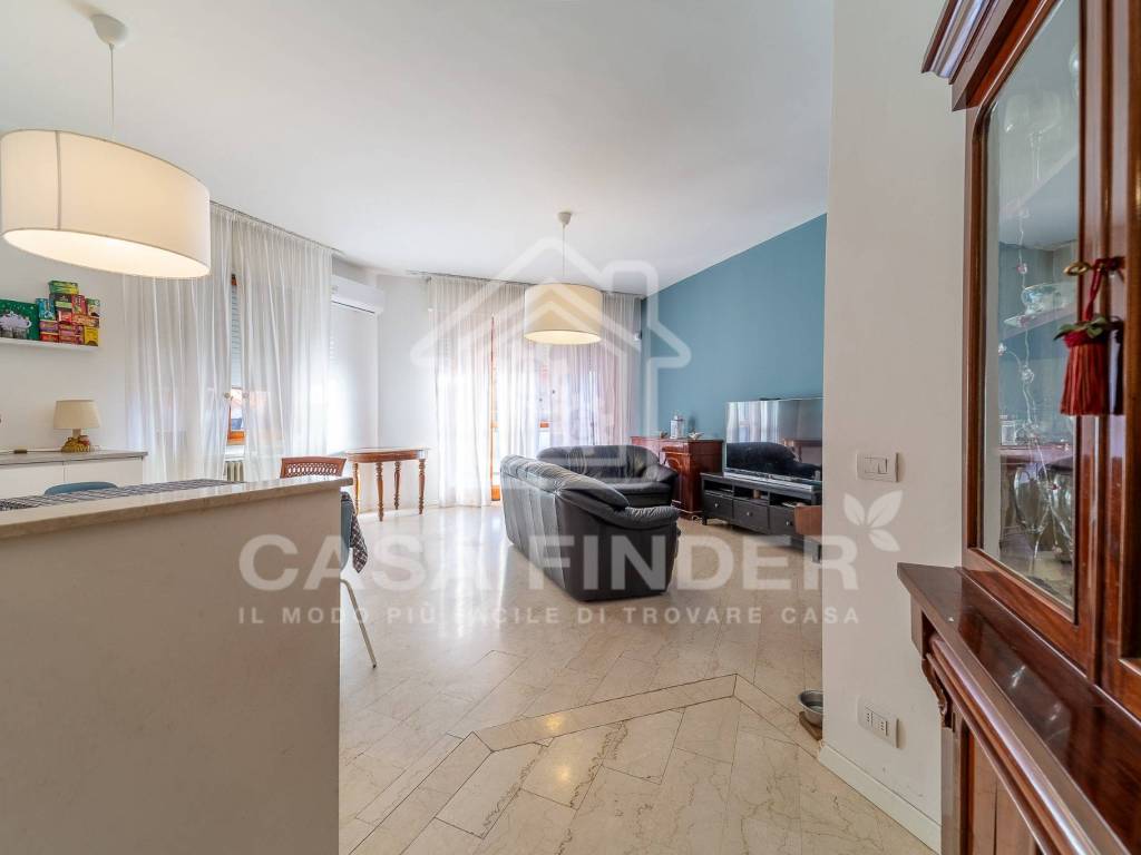 appartamento in vendita a Parma in zona Cittadella