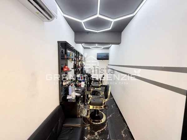 negozio in vendita a Parma in zona Centro Storico