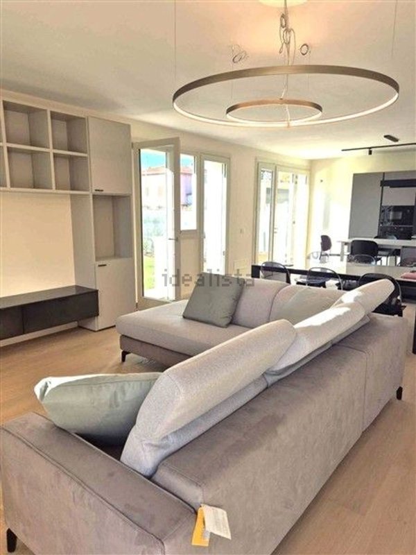 casa indipendente in vendita a Parma in zona Vigatto