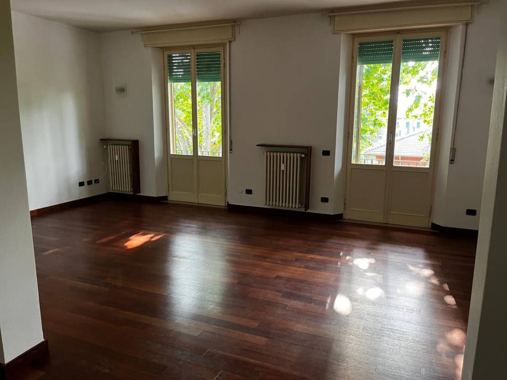appartamento in vendita a Parma in zona Cittadella